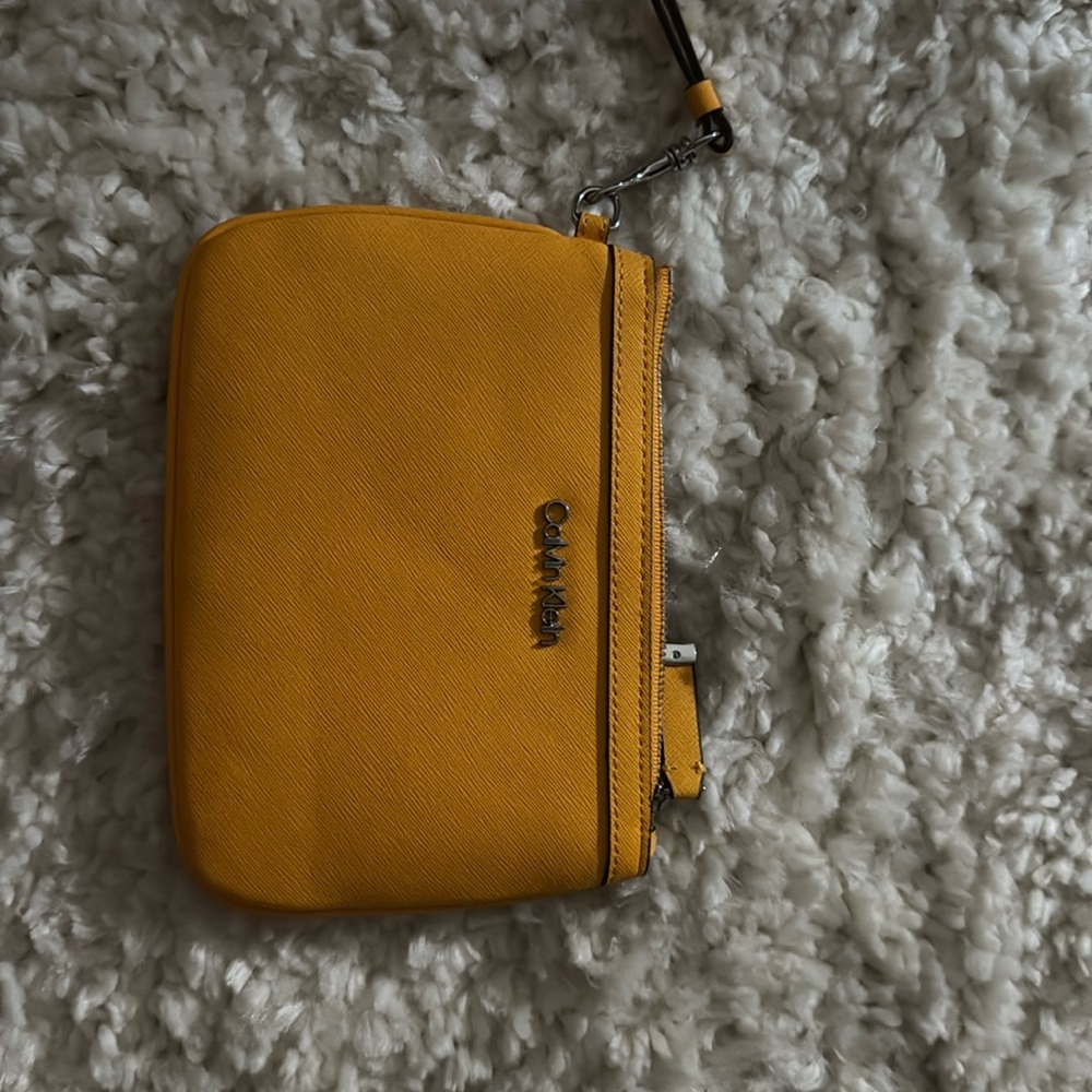 Calvin klein wristlet
